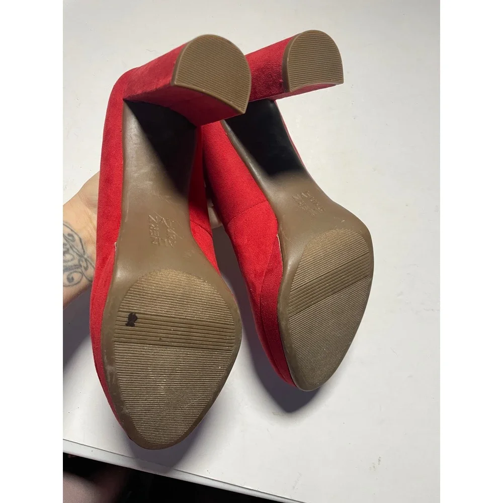 Naturalizer Bianca Pumps Womens 8.5 Red Suede Platform Block Heel Dress Shoes
